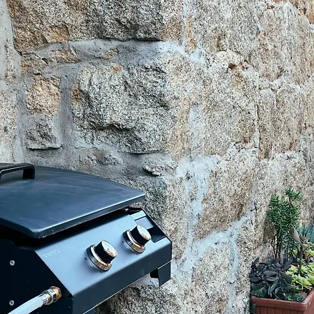 Casaluna, Centre Village, Joli Petit アパート *