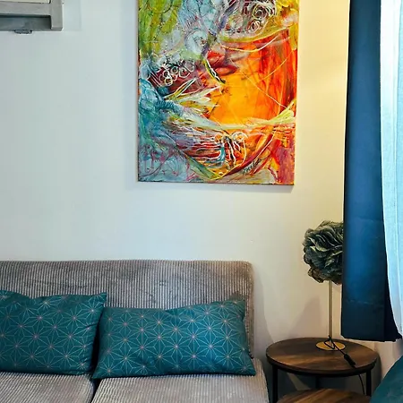 Casaluna, Centre Village, Joli Petit Lägenhet Sotta