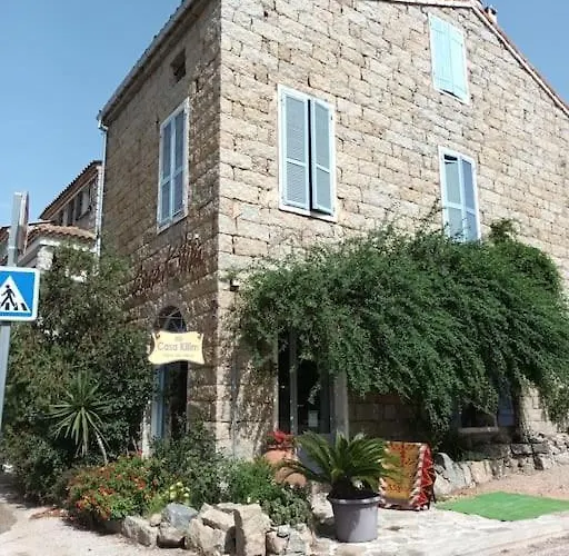 Casaluna, Centre Village, Joli Petit